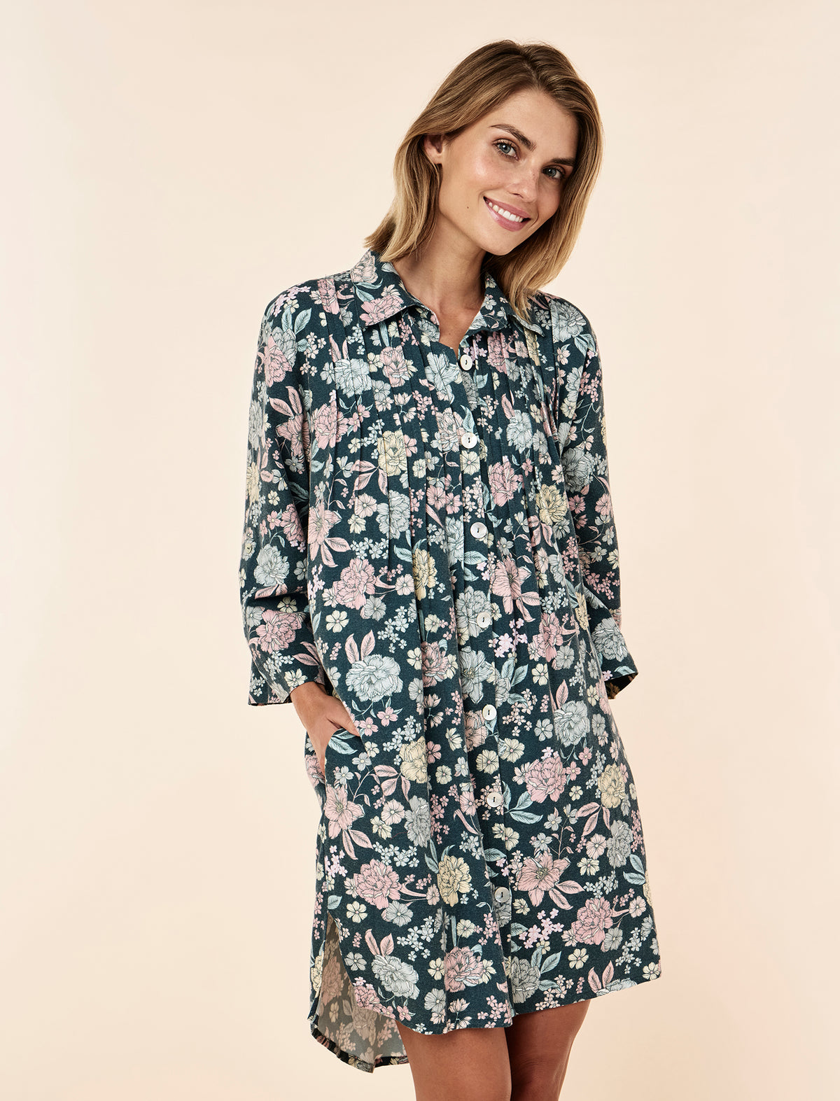 Karolina Cosy Pleat Front Nightie
