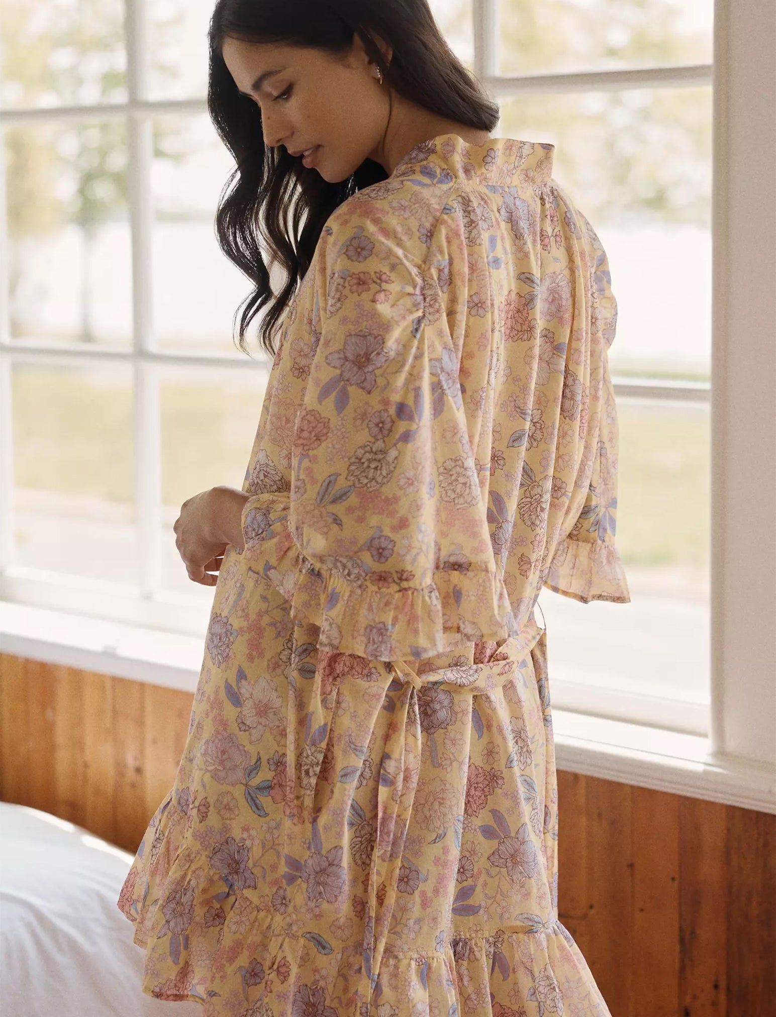 Karolina Midi Frill Robe