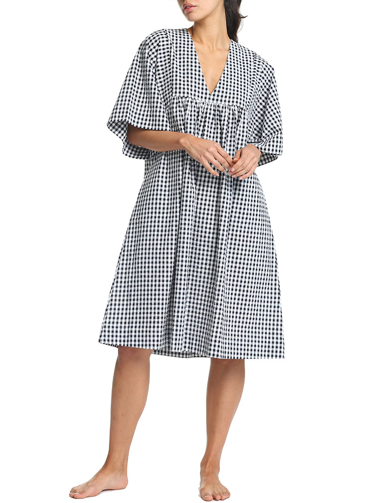 Seersucker Gingham Loose Fit Dress in Black