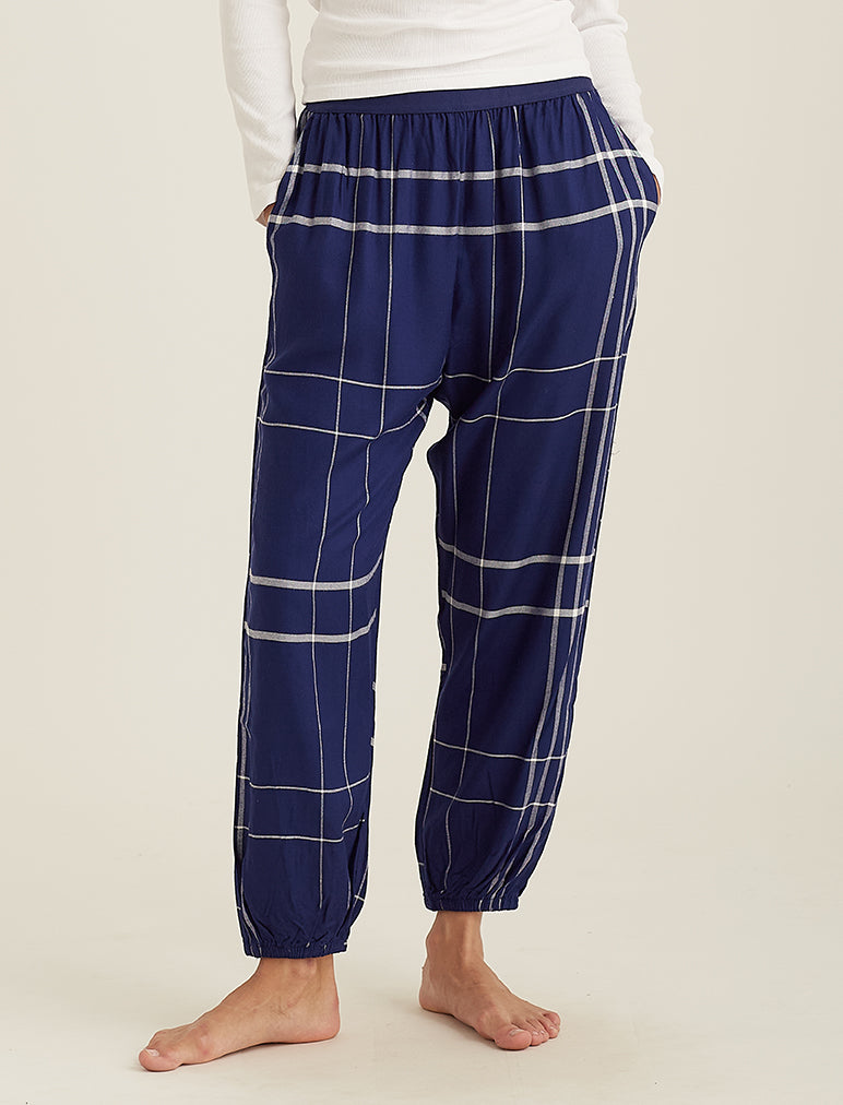 Comfy Plaid Jogger