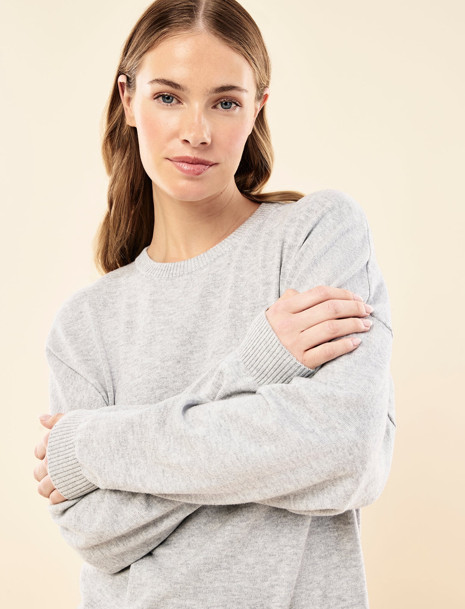 Cotton Cashmere Crew Neck Long Sleeve Top